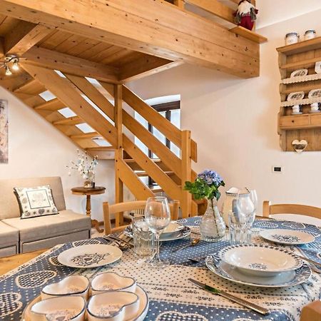 Loft Della Perpetua Di Casa Bernardi, Fuga Romantica Petfriendly Montagnaga  Luaran gambar