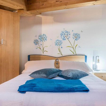 Loft Della Perpetua Di Casa Bernardi, Fuga Romantica Petfriendly Montagnaga  Luaran gambar
