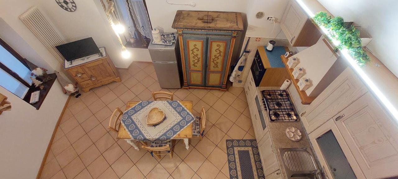 Loft Della Perpetua Di Casa Bernardi, Fuga Romantica Petfriendly Montagnaga  Luaran gambar