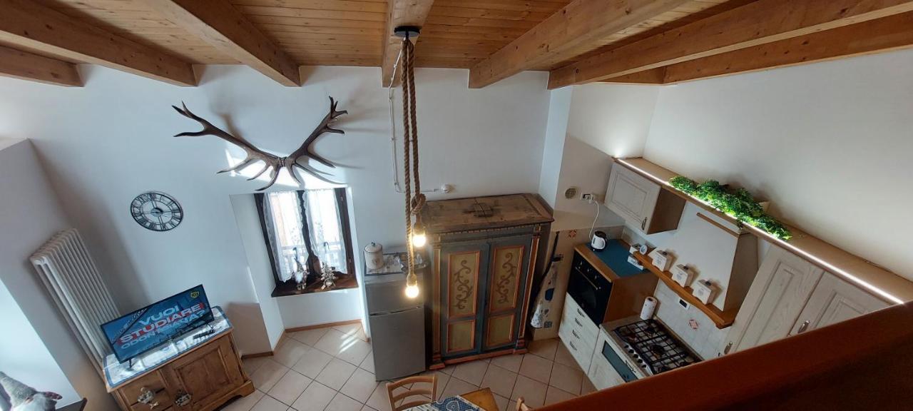 Loft Della Perpetua Di Casa Bernardi, Fuga Romantica Petfriendly Montagnaga  Luaran gambar