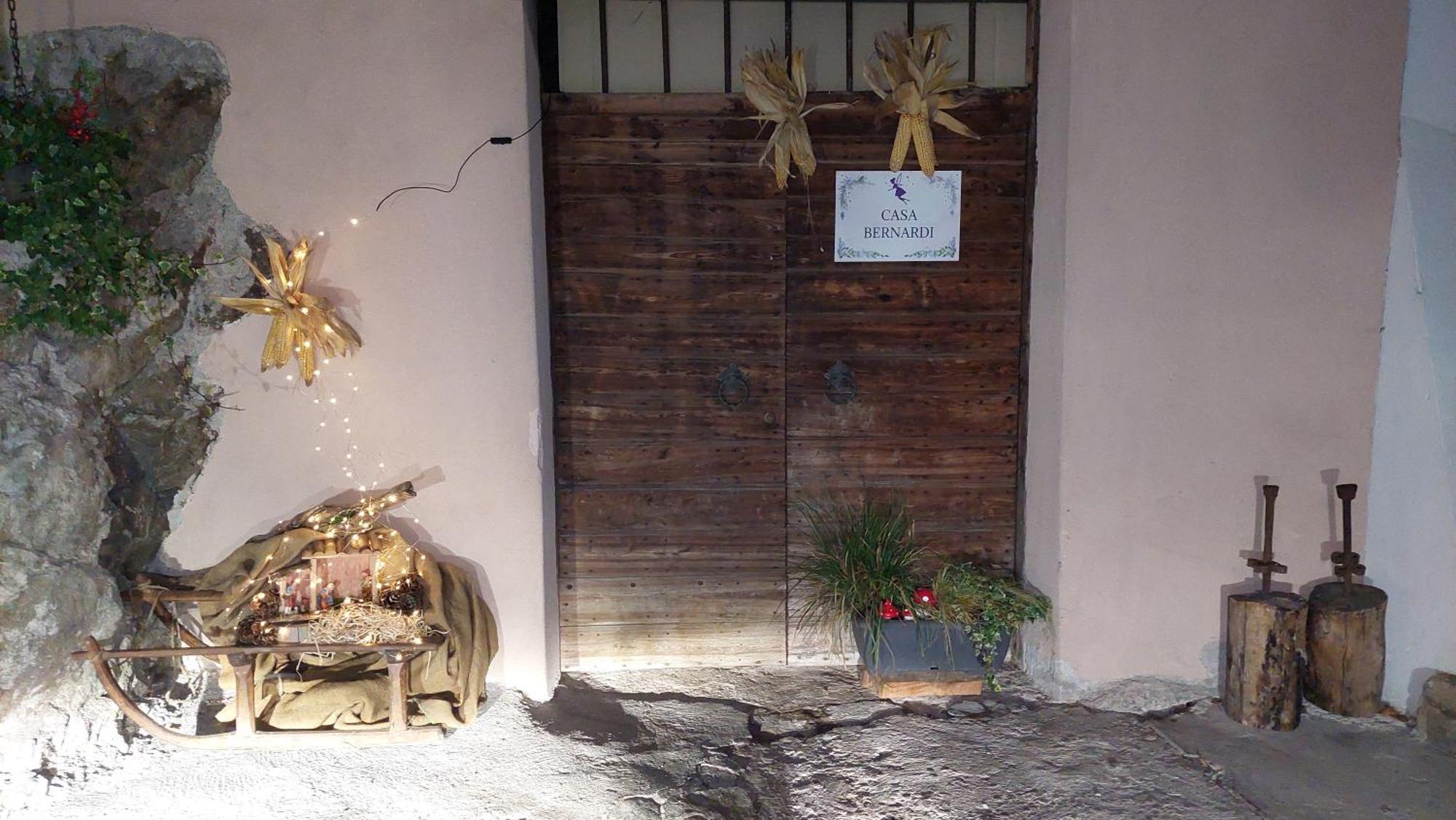 Loft Della Perpetua Di Casa Bernardi, Fuga Romantica Petfriendly Montagnaga  Luaran gambar